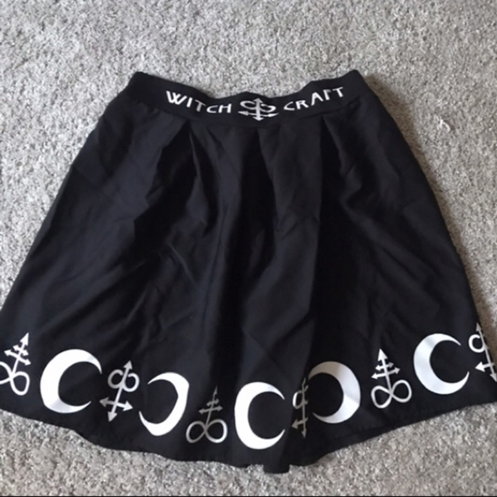 Witch craft skirt